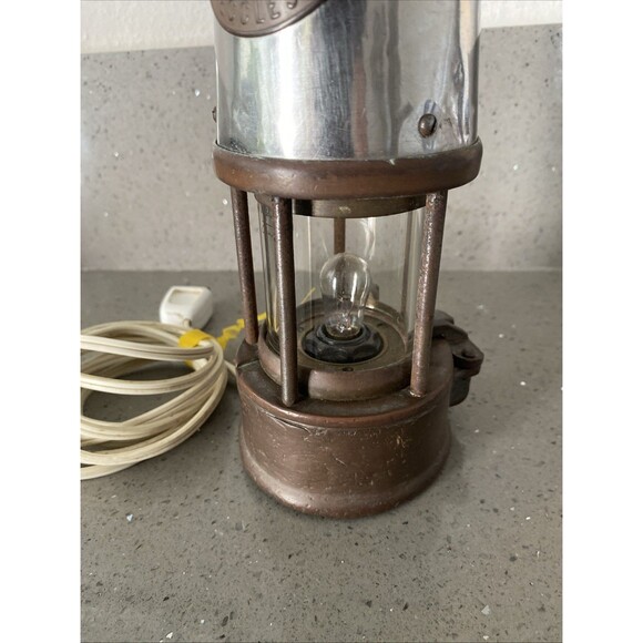 Vintage miners lamp ECCLES TYPE GR6S M&O  Safety Lamps Aproval No B2 233 READ - Picture 4 of 7